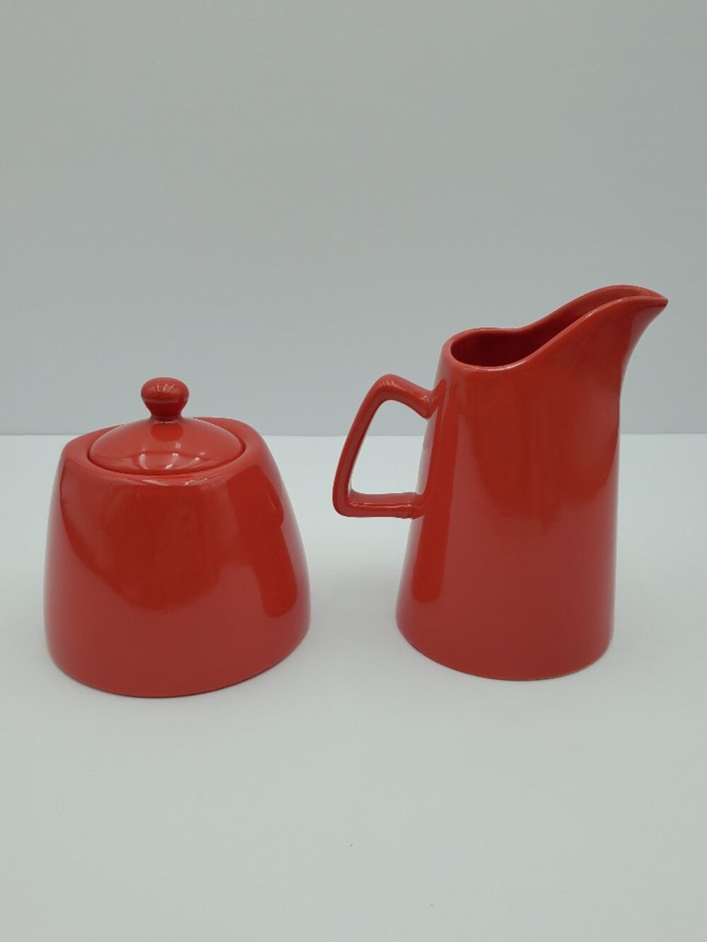 Buffalo China Route 66 Red Creamer & Sugar Bowl with Lid